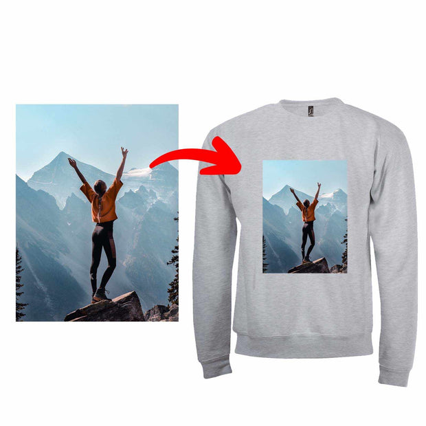 Kapuzensweater mit eigenem Foto bedruckt auf grauem Sol's Comet Sweater aus weichem Mischgewebe