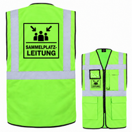 Neongrüne Sammelplatzleitung Weste aus Polyester mit silbernen Reflexstreifen, Taschen und schwarzem Aufdruck.